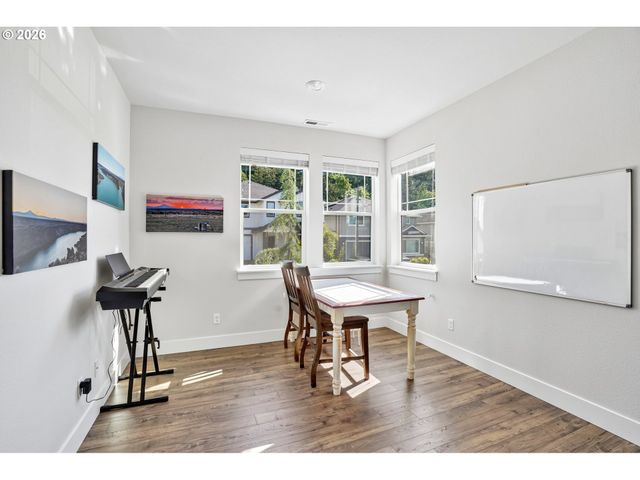 16823 Sw COLORADO Ln, Tigard, OR 97224