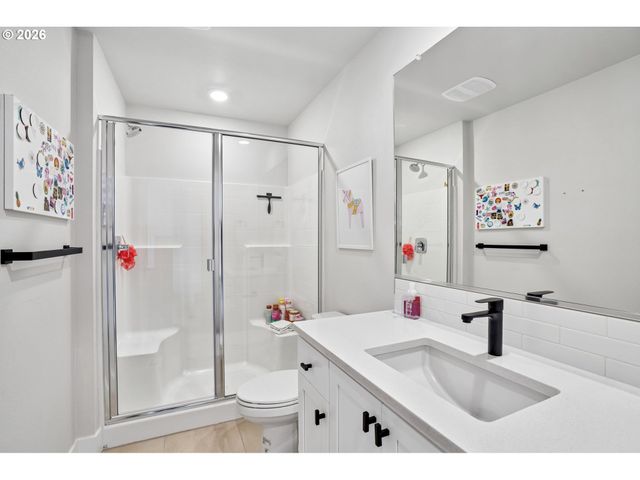16823 Sw COLORADO Ln, Tigard, OR 97224
