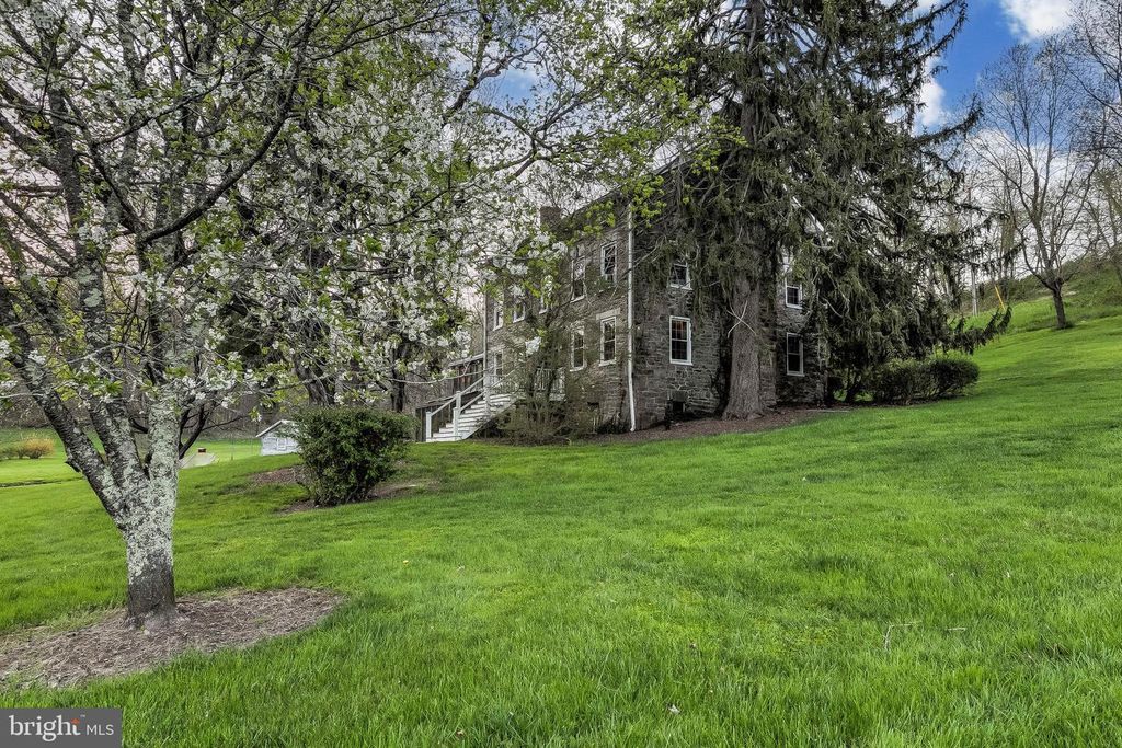 Image 10 of property listing at 1449 CORBETT RD, Monkton, MD 21111