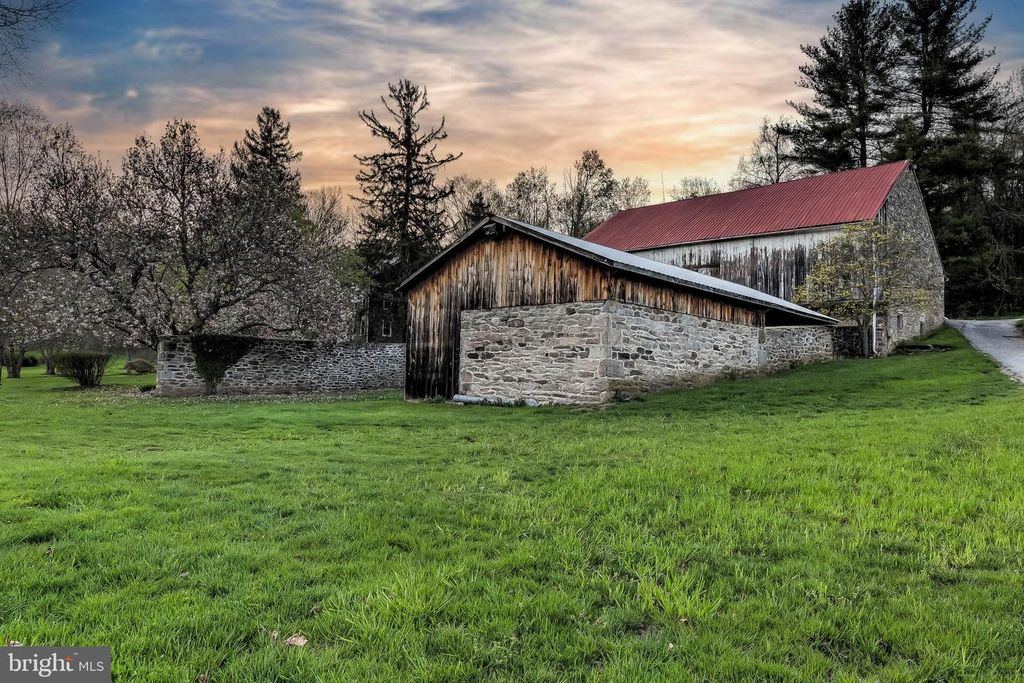 Image 21 of property listing at 1449 CORBETT RD, Monkton, MD 21111