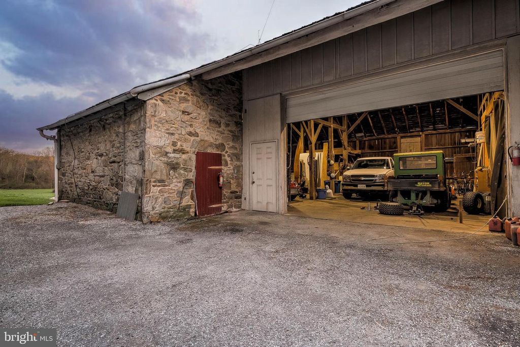 Image 23 of property listing at 1449 CORBETT RD, Monkton, MD 21111