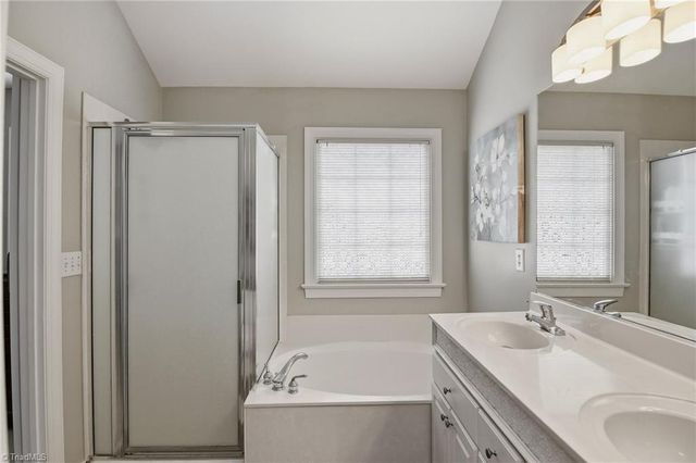 119 Kingsmill Place, Advance, NC 27006