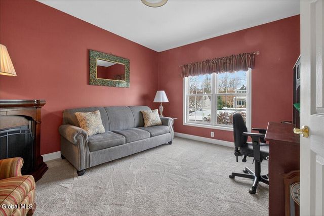 66 Shinnecock Hills Drive, Colonie, NY 12205