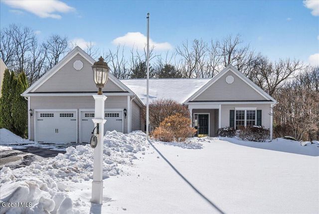 66 Shinnecock Hills Drive, Colonie, NY 12205