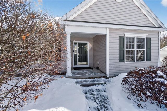 66 Shinnecock Hills Drive, Colonie, NY 12205