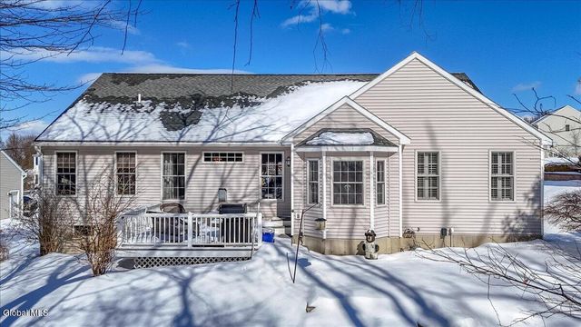 66 Shinnecock Hills Drive, Colonie, NY 12205