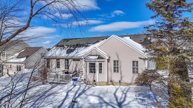 66 Shinnecock Hills Drive, Colonie, NY 12205