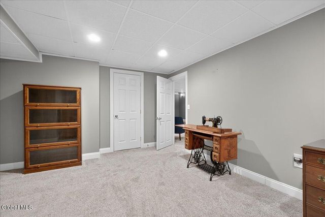 66 Shinnecock Hills Drive, Colonie, NY 12205