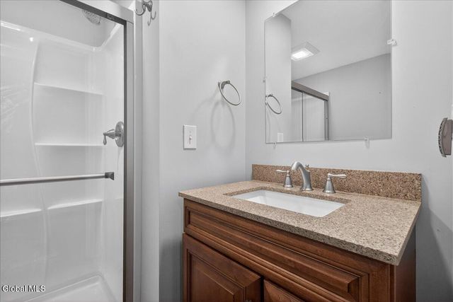 66 Shinnecock Hills Drive, Colonie, NY 12205