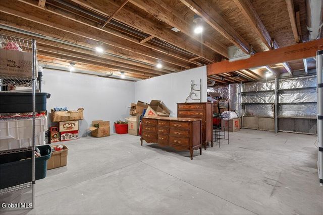 66 Shinnecock Hills Drive, Colonie, NY 12205