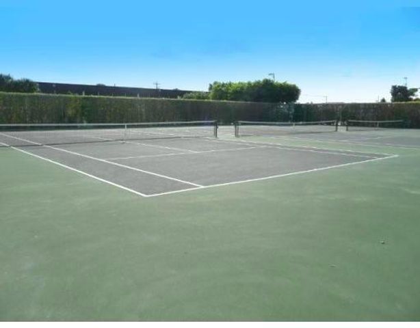 890 N Federal Highway 205, Lantana, FL 33462