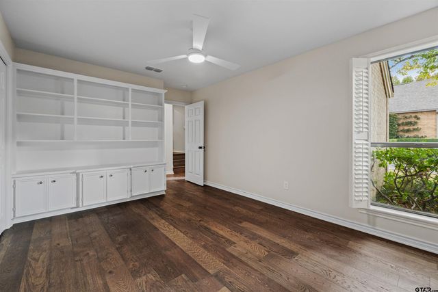 842 Ashford Ct, Tyler, TX 75703