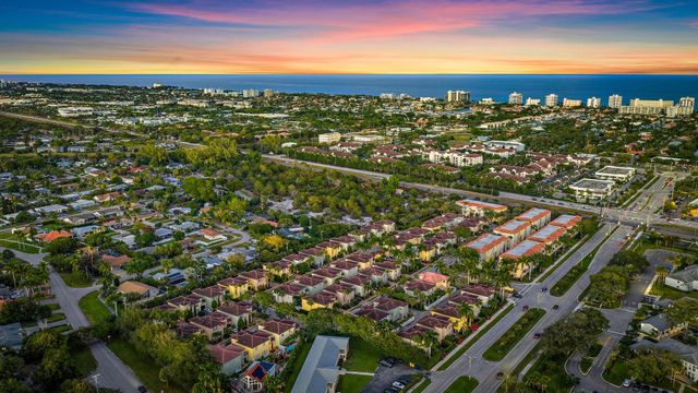 107 Via Poinciana Lane, Boca Raton, FL 33487