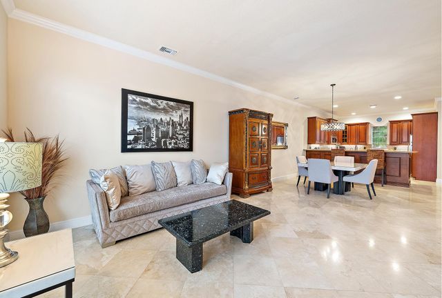 107 Via Poinciana Lane, Boca Raton, FL 33487