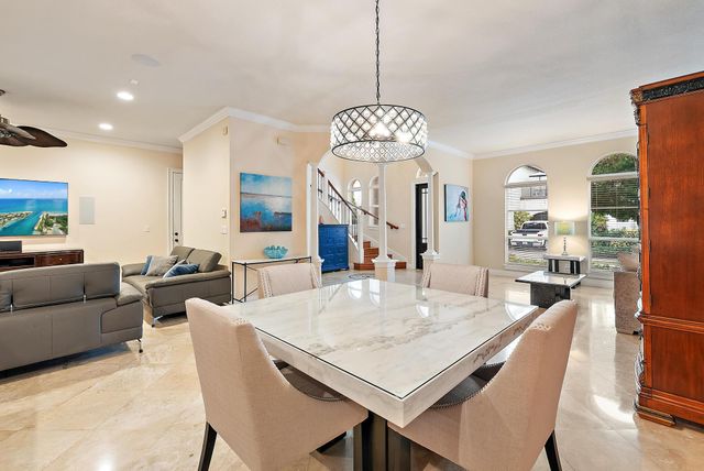 107 Via Poinciana Lane, Boca Raton, FL 33487