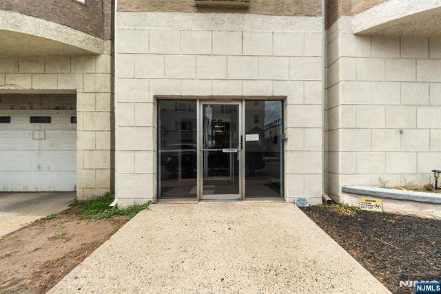 56-60 Ferguson Street C1, Newark, NJ 07105
