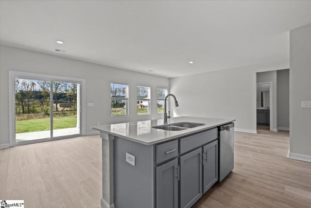 210 Tantalus Street, Gray Court, SC 29645