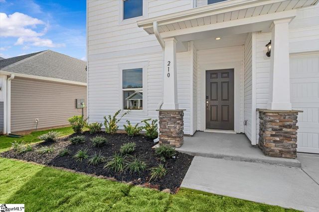 210 Tantalus Street, Gray Court, SC 29645