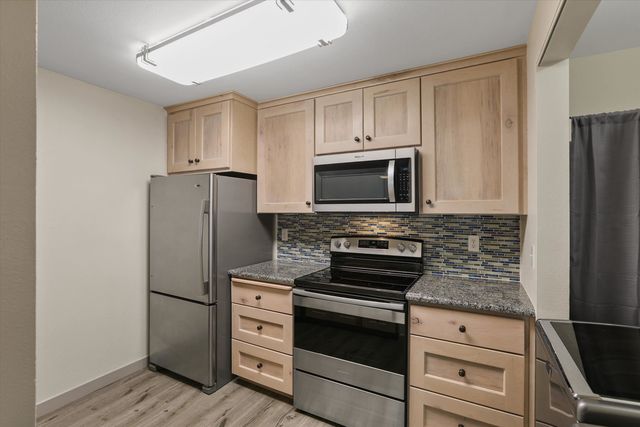 6007 E 6th W9 Ave, Spokane Valley, WA 99212