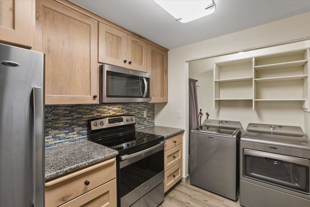 6007 E 6th W9 Ave, Spokane Valley, WA 99212