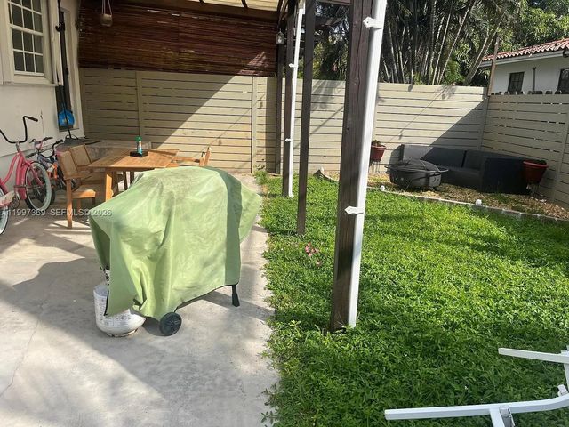 11221 NE 9th Ave 0, Biscayne Park, FL 33161