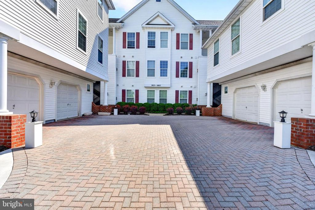 Image 22 of property listing at 9645 DEVEDENTE DR #204, Owings Mills, MD 21117