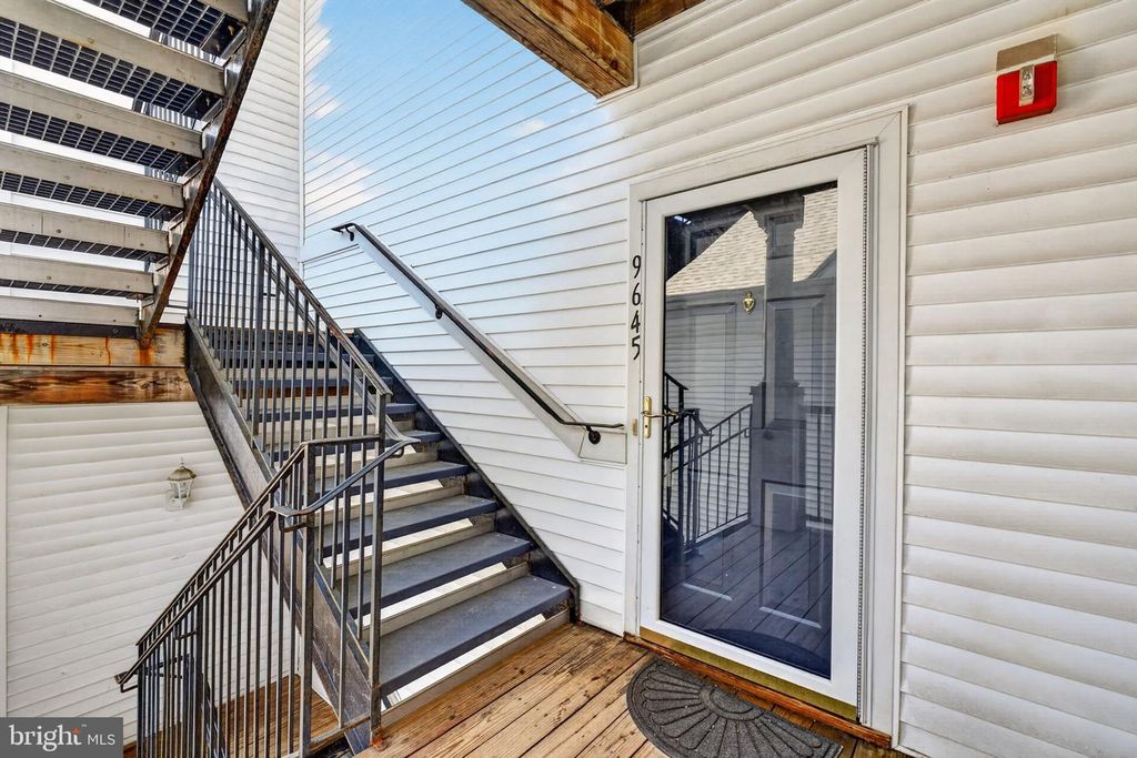 Image 24 of property listing at 9645 DEVEDENTE DR #204, Owings Mills, MD 21117