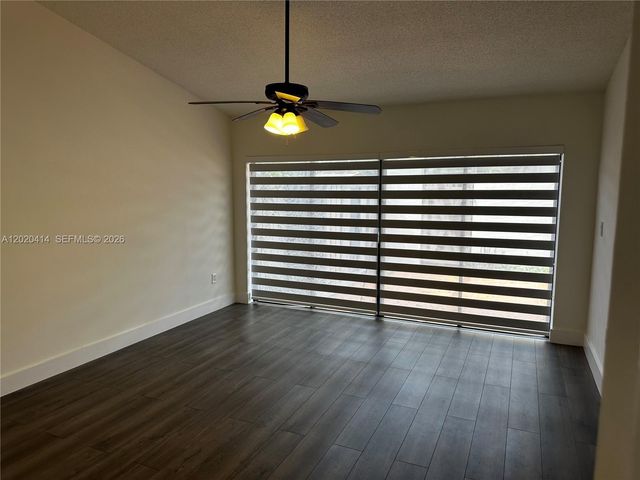 13350 SW 88th Ter F, Miami, FL 33186