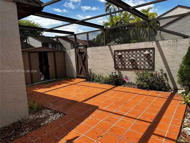 13350 SW 88th Ter F, Miami, FL 33186