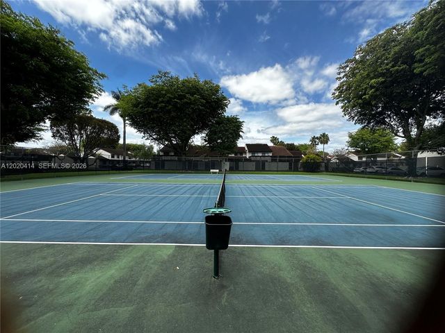 13350 SW 88th Ter F, Miami, FL 33186