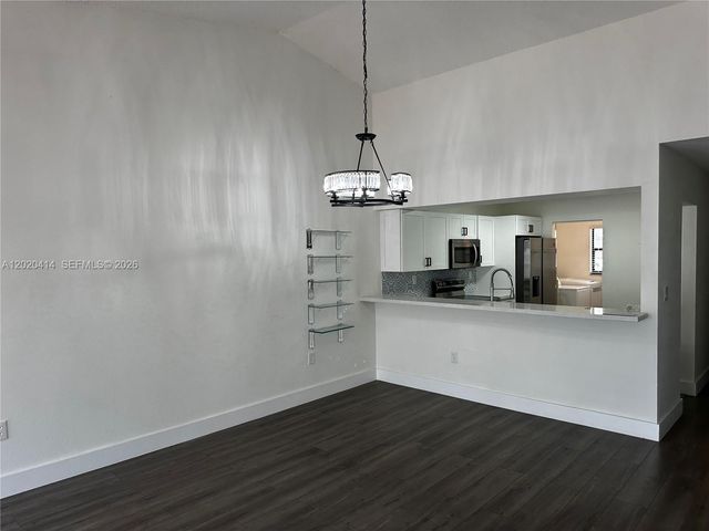 13350 SW 88th Ter F, Miami, FL 33186