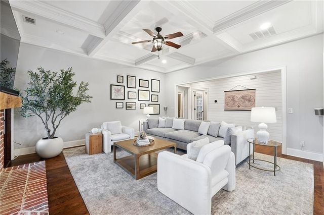 18 Starlight NW Drive, Cartersville, GA 30121