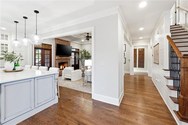 18 Starlight NW Drive, Cartersville, GA 30121