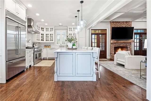 18 Starlight NW Drive, Cartersville, GA 30121