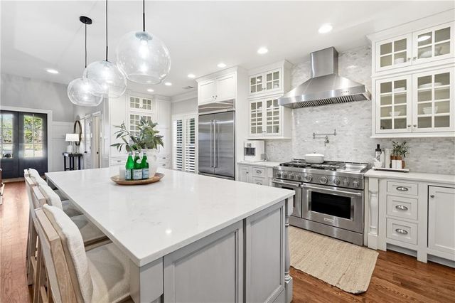 18 Starlight NW Drive, Cartersville, GA 30121