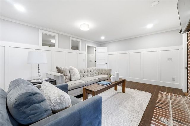 18 Starlight NW Drive, Cartersville, GA 30121