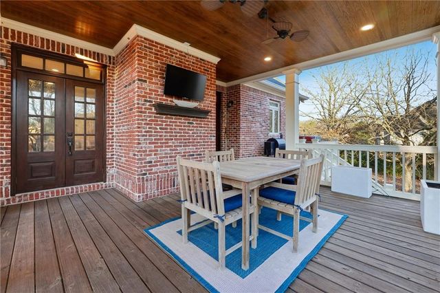 18 Starlight NW Drive, Cartersville, GA 30121