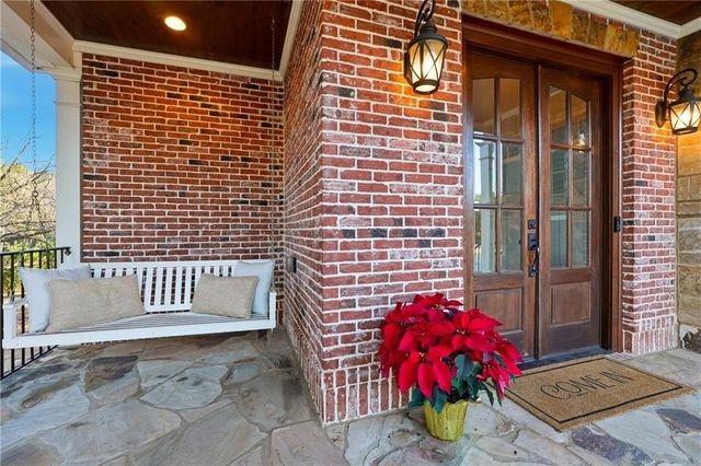 18 Starlight NW Drive, Cartersville, GA 30121