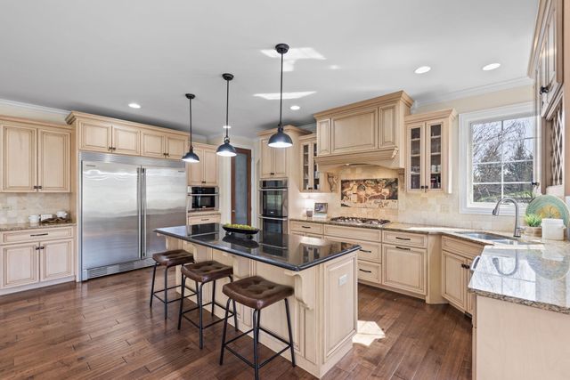 9080 Winding Trail, St. John, IN 46373