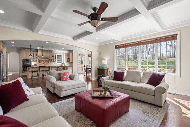 9080 Winding Trail, St. John, IN 46373