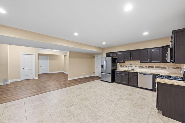 9080 Winding Trail, St. John, IN 46373