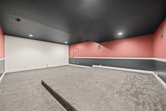 9080 Winding Trail, St. John, IN 46373