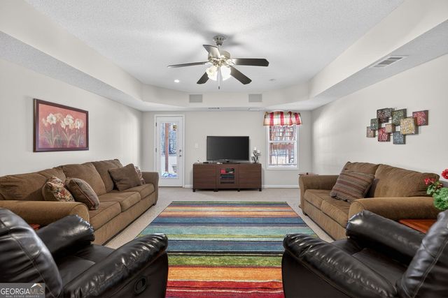 143 Autumn Run Place, Villa Rica, GA 30180