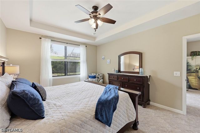 7156 Live Oak DR, Naples, FL 34114