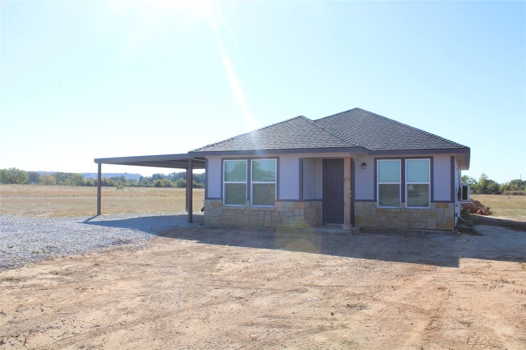 3377 cr 418, May, TX 76857