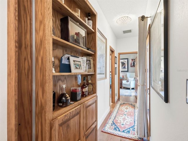 2284 SE LAUREL RUN DRIVE, Ocala, FL 34471