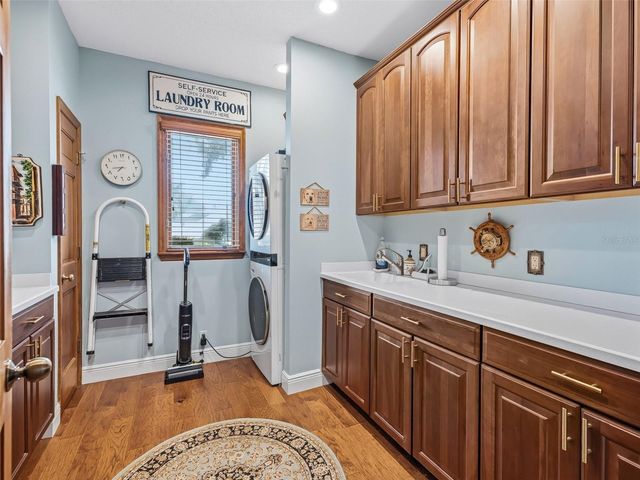 2284 SE LAUREL RUN DRIVE, Ocala, FL 34471