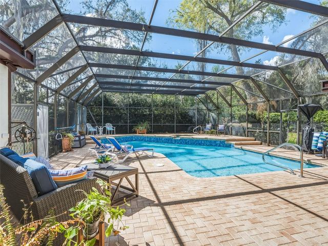2284 SE LAUREL RUN DRIVE, Ocala, FL 34471