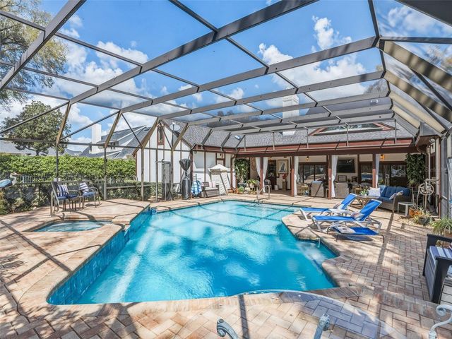 2284 SE LAUREL RUN DRIVE, Ocala, FL 34471