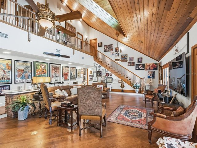 2284 SE LAUREL RUN DRIVE, Ocala, FL 34471